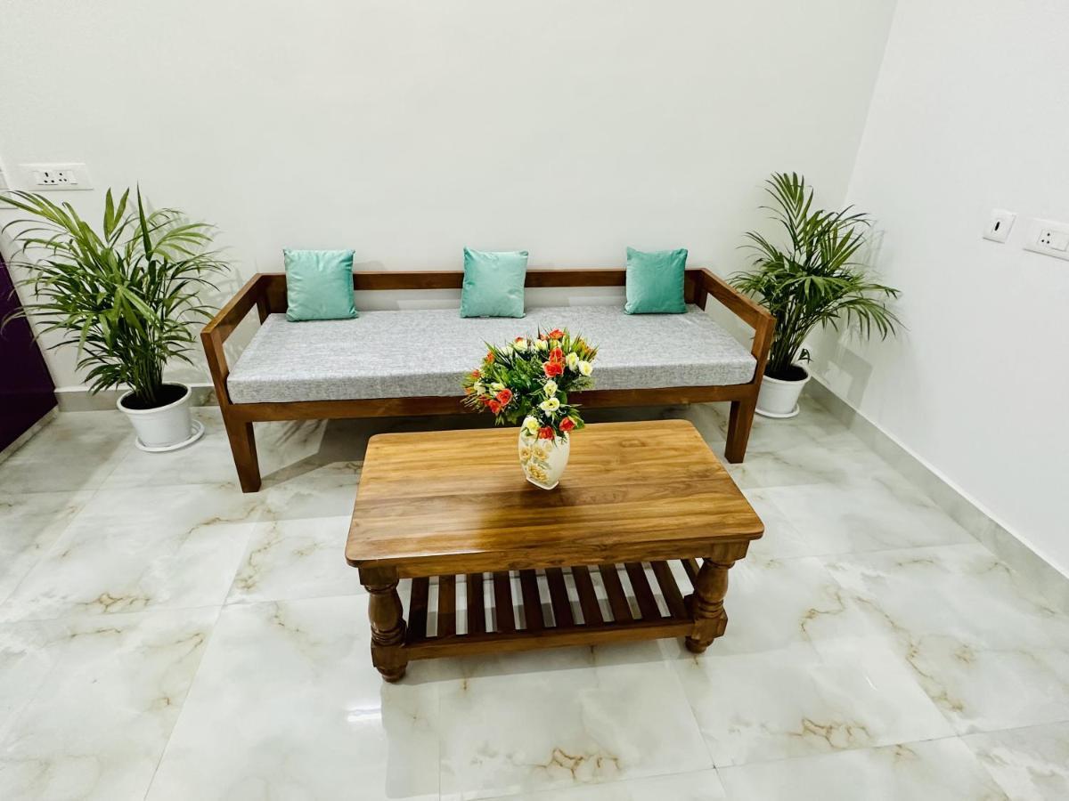 Tirupati Homestay - Shilparamam - Luxury Ac Apartments By Stayflexi - Fast Wifi, Kitchen, Android Tv - Walk To Ps4 Pure Veg Restaurant - Easy Access To Airport, Railway Station And To All Temples 외부 사진
